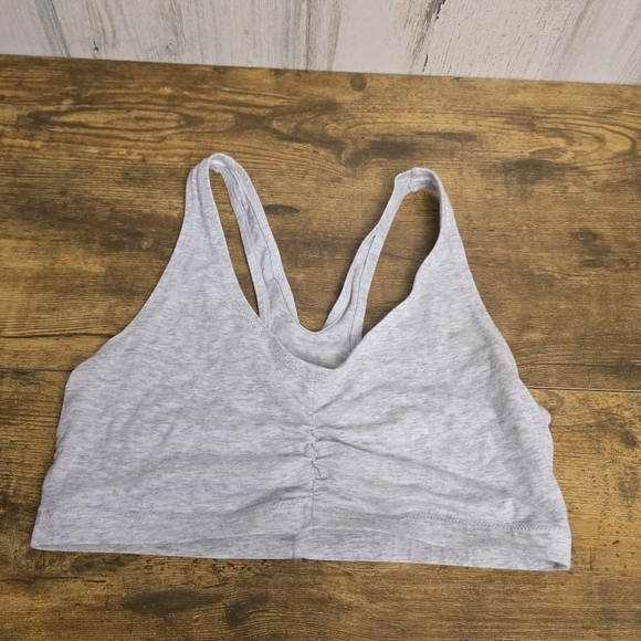 3/$15 Light Gray Sports Bra women's size large unbranded - Picture 1 of 5